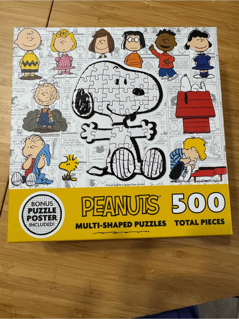 Peanuts Multi-Shaped 500-Piece Puzzle  new with bonus puzzle poster collector